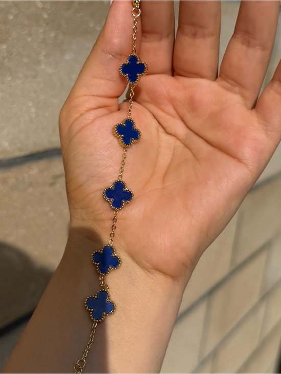 Jewelry - Blue leaf clover Bracelet